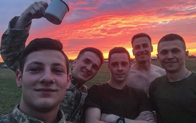 Фотографії загиблих в Ан-26 курсантів 151-ї групи університету Повітряних сил ЗСУ 06