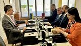 Глава МЗС Дмитро Кулеба та міністр закордонних справ Вірменії Арарат Мірзоян