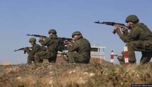 Оккупанты проводят в Крыму военные учения