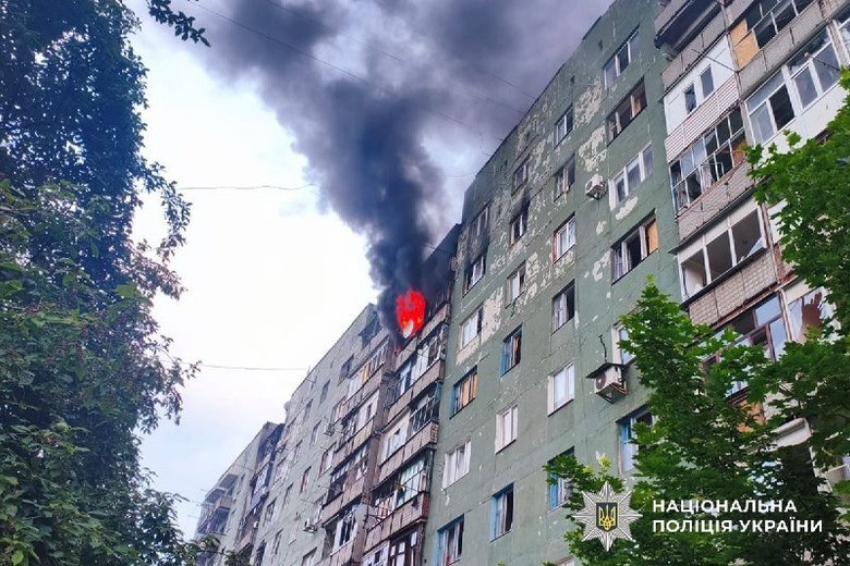 2 people killed, 11 injured in Donetsk region