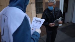 Партия "Слуга народа" отказалась сообщить, сколько потратила на проведение опроса от Зеленского. ДОКУМЕНТ