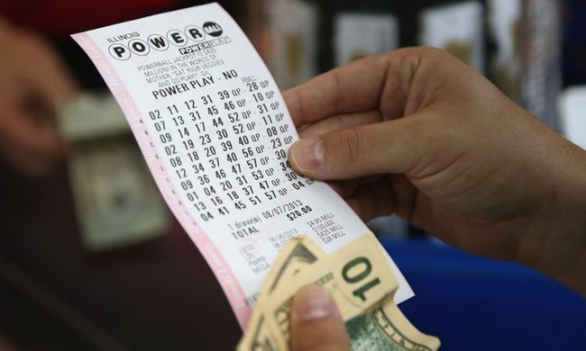 Powerball разыграет $150 миллионов в эту субботу. Вы можете принять участие в тираже из Украины! 01