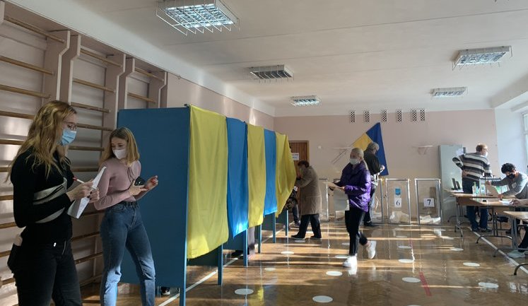 ЦВК: Явка на місцевих виборах становить близько 37%