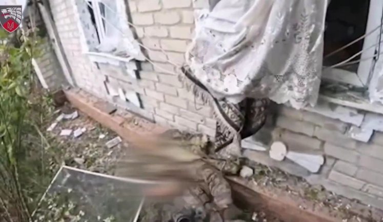 Fatal shot to occupier’s head: SOF fighter shows battle in Pokrovsk. VIDEO