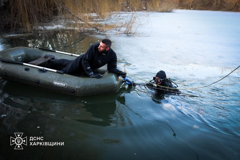 У Харкові шестеро людей провалилися під кригу: двоє загиблих