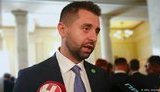 Я виноситиму рішення про виключення Скороход із фракції, а з її чоловіком нехай працюють правоохоронні органи, - Арахамія