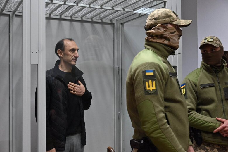 Шевченковский райсуд рассматривает ходатайство прокуратуры о продлении сроков расследования по делу полковника Червинского 11
