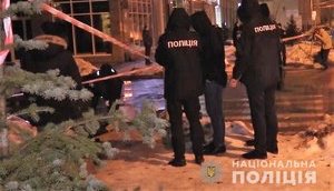 Після конфлікту в Києві між чоловіками один убив іншого ударом кулака. Підозрюваний боксер Петро Очеретяний здався поліції. Убитий виявився співробітником УДО. ВІДЕО+ФОТОрепортаж