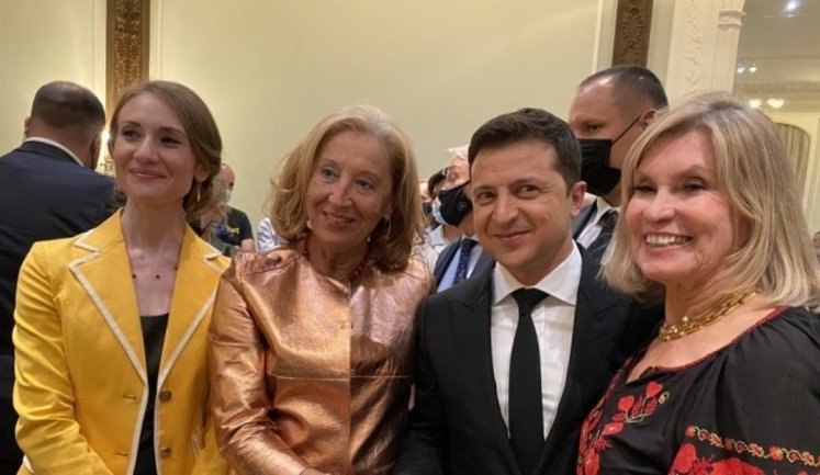 Ukraine to implement idea of ​​dual citizenship, Zelensky assures diaspora in U.S.