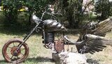 Кузнецы подарили Симферополю &amp;quot;Шар влюбленных&amp;quot;, &amp;quot;ВДВ&amp;quot; и &amp;quot;Железное Дерево&amp;quot;. ФОТОрепортаж.