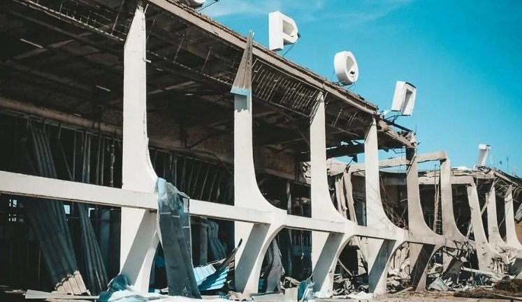 Mykolaiv airport completely destroyed. PHOTOS
