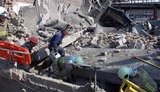 Під час демонтажу кінотеатру у Виноградові на Закарпатті сталося обвалення стін - загинула людина, - ДСНС. ФОТО
