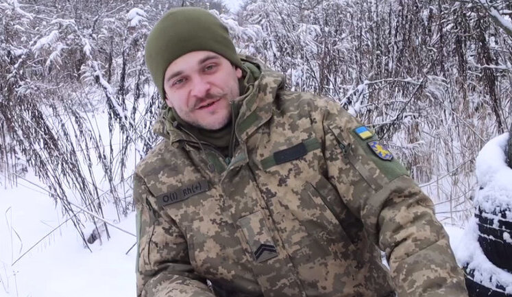 Бійці 243-го батальйону 241-ї бригади ТрО ЗСУ зазнали під Бахмутом суттєвих втрат в автомобільній техніці. Просять українців допомогти з придбанням буса. ВIДЕО