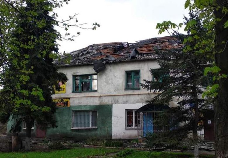 Війська РФ завдали авіаудару по Гірській громаді на Луганщині, безліч руйнувань, щонайменше одна людина загинула, - ОВА 02 Війська РФ завдали авіаудару по Гірській громаді на Луганщині, безліч руйнувань, щонайменше одна людина загинула, - ОВА 02