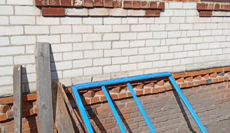 Occupiers attacked Semenivka community in Chernihiv region with GABs, damaging residential buildings. PHOTOS