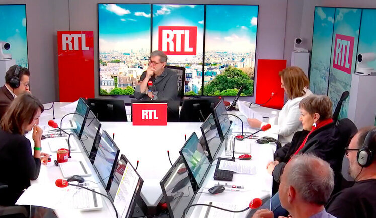 Ведущие во Франции пошутили о "шапито Зеленском". Посол Омельченко требует извинений. ВИДЕО