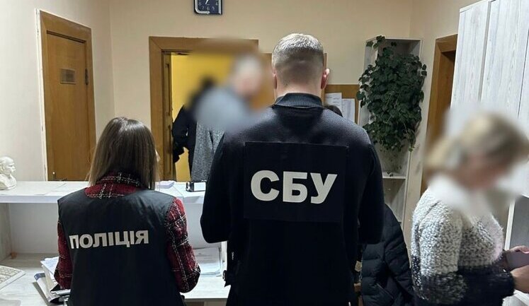 Збив на автомобілі правоохоронця під час втечі: на Львівщині затримано депутата, який отримував "відкати" за постачання тепла, - Нацполіція. ФОТОрепортаж