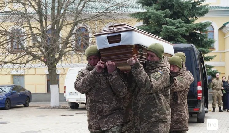 Kyiv bids farewell to marine and Ukraïner photographer Kostiantyn Huzenko. VIDEO+PHOTOS