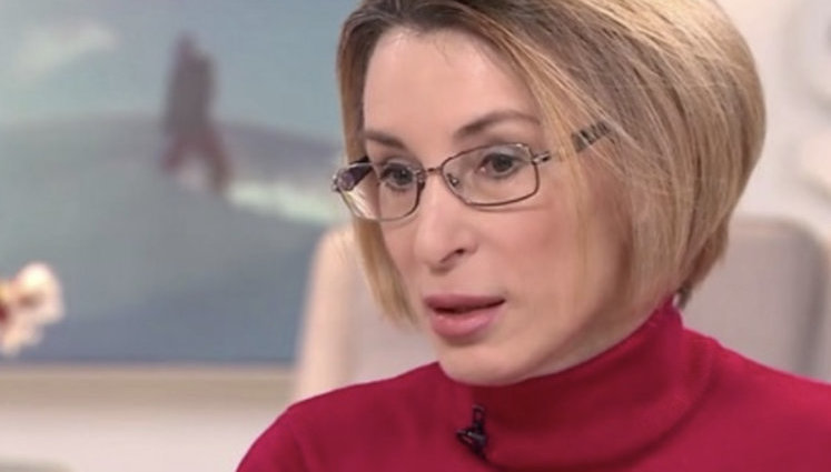 "Слуга народа" Богуцкая: "Все плюются на таможенников. Кто из вас готов стать таможенником за 20 тыс. грн, оставить семью, вам дадут комнату в общежитие?"