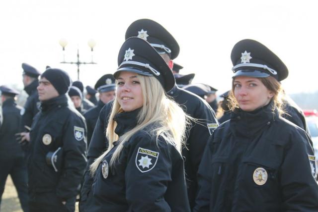 чернигов полиция присяга патрульная патрульные