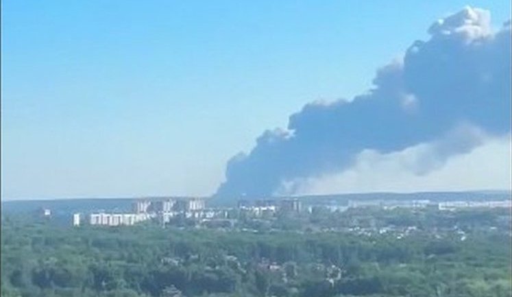 Zelenskyy confirmed strikes on enemy targets within Russian territory that are funding war against Ukraine. VIDEO
