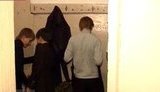 Винницкий школьник устроил стрельбу в раздевалке спортзала. ВИДЕО.