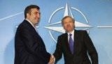 Саакашвили требует незамедлительно принять Грузию в НАТО: нам нужно членство, а не ПДЧ
