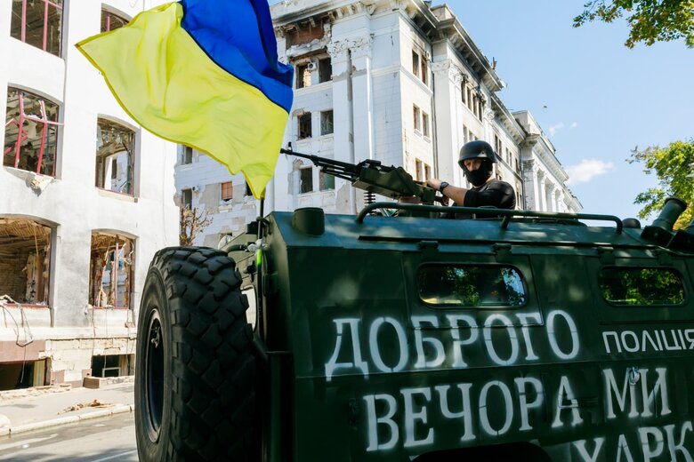 Російський Тигр у Харкові: трофейна техніка вийшла на патрулювання міста 02