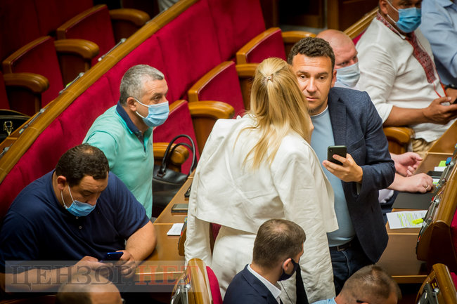 Час вопросов к правительству, объятия Саладухи, тревога Иванчука и расходы Кивы - работа Рады 3 июля 13