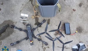 Готувалися атакувати воїнів ЗСУ "скидами" з квадрокоптерів в Одесі: СБУ затримала агентів РФ. ФОТОрепортаж