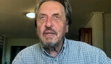 Батько Ілона Маска у Москві похвалив Росію та Путіна