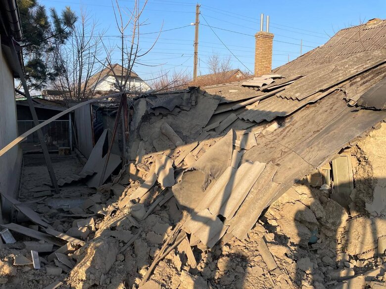 Shelling of Nikopol district on February 13
