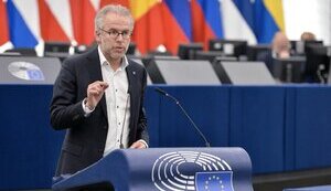Євродепутат Ройтен розповів, які закінчити війну в Україні