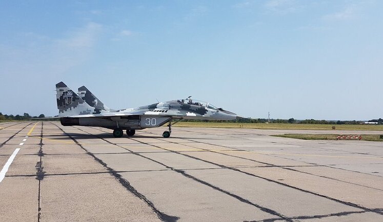 У День ВПС Порошенко здійснив політ на винищувачі МіГ-29. ФОТОрепортаж (оновлено)