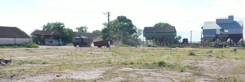 Окупанти загубили дрон із карткою пам’яті, на ній - кадри з російською базою в Миколаївській області 02