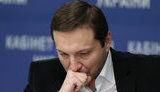 Кабмин поручил министерству Стеця напечатать плакаты о пенсионной реформе