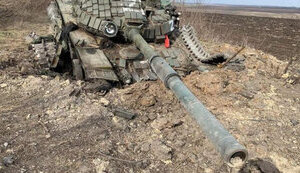 How many tanks did Russia lose in the Pokrovsk direction?