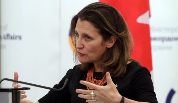 Канада вважає видачу російських паспортів жителям ОРДЛО продовженням акту агресії проти України, - Фріланд
