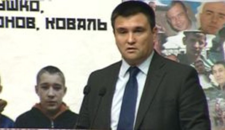 Резолюція ООН забороняє призивати мешканців Криму в збройні сили країни-окупанта, - Клімкін. ВIДЕО