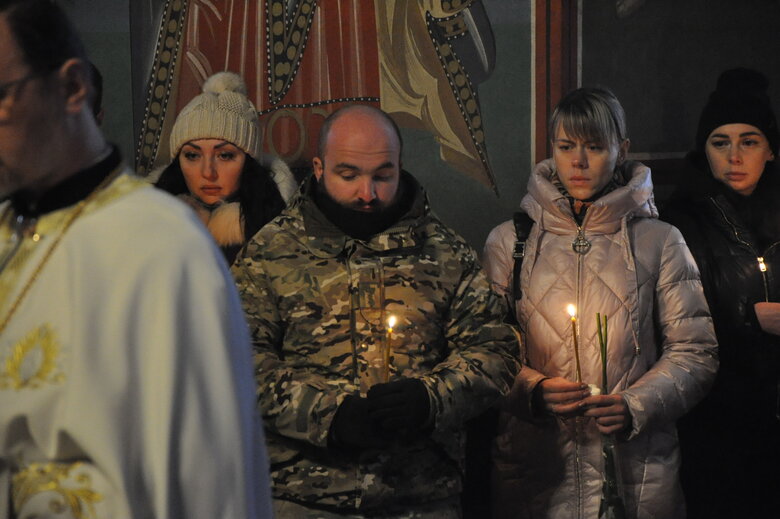 Із загиблим українським воїном Денисом Галушком попрощалися у Києві 45