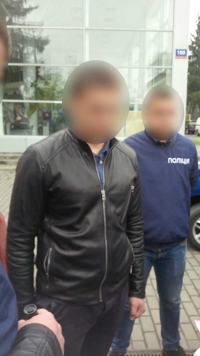 Співробітника Луцького військкомату затримано за хабарництво, - військова прокуратура 01 Співробітника Луцького військкомату затримано за хабарництво, - військова прокуратура 01