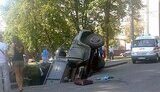 В Днепропетровске ЗИЛ провалился под землю. ФОТОрепортаж.