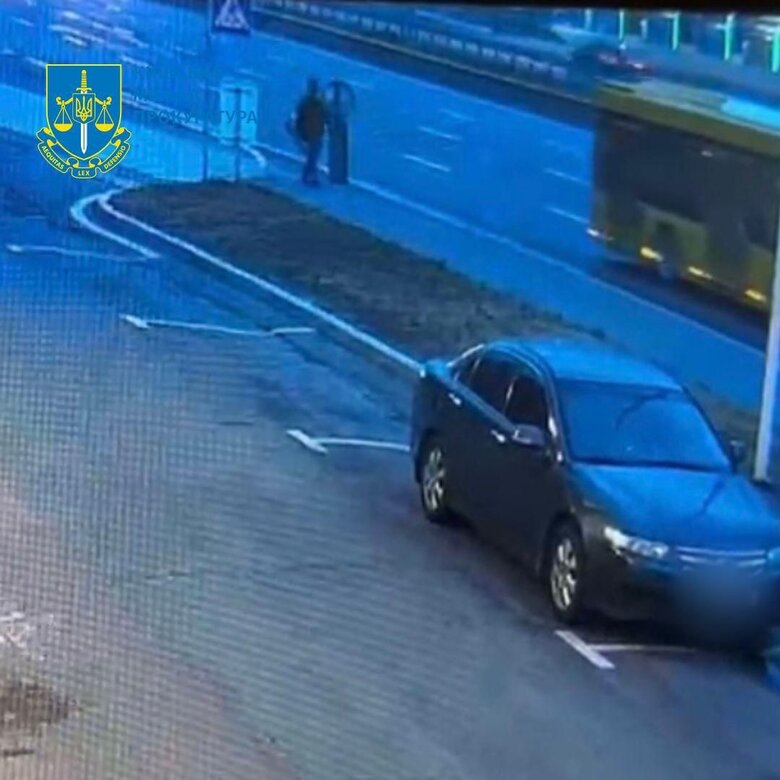 У Києві на заправці застрелили чоловіка
