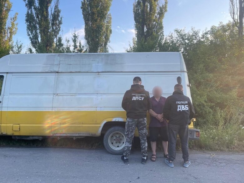 На Буковині викрили канал переправлення ухилянтів до Молдови