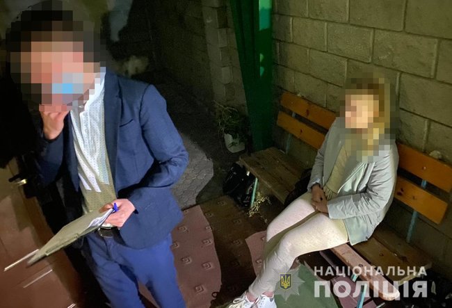 Гинеколог в Луцке подрабатывал сутенером, - полиция 02