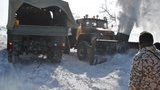 В Крыму военное подразделение спасает замерзающих людей: эвакуировано тысячу восемьсот человек. ФОТО