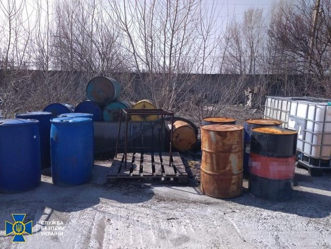 СБУ обнаружила два нелегальных мини-НПЗ на Полтавщине 04
