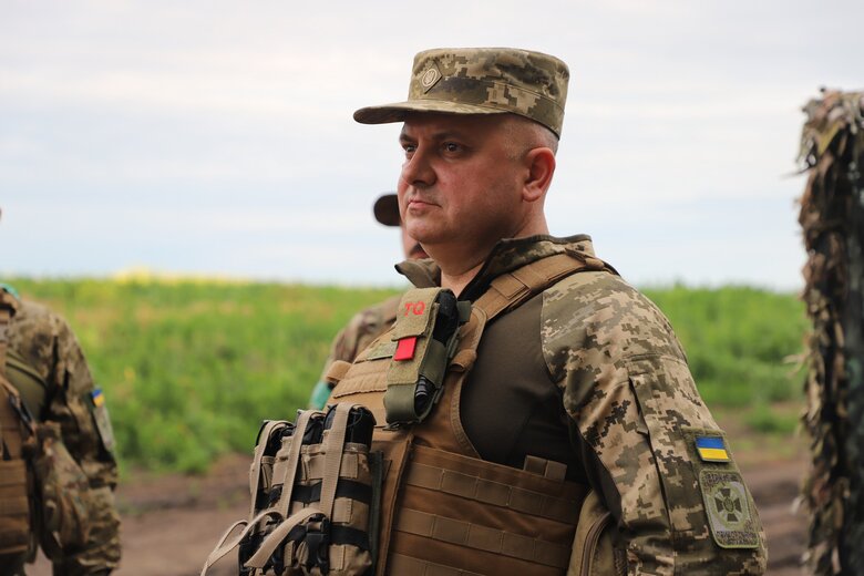 Глава Госпогранслужбы Дейнеко проверил готовность позиций на границе с РФ в Харьковской области 10