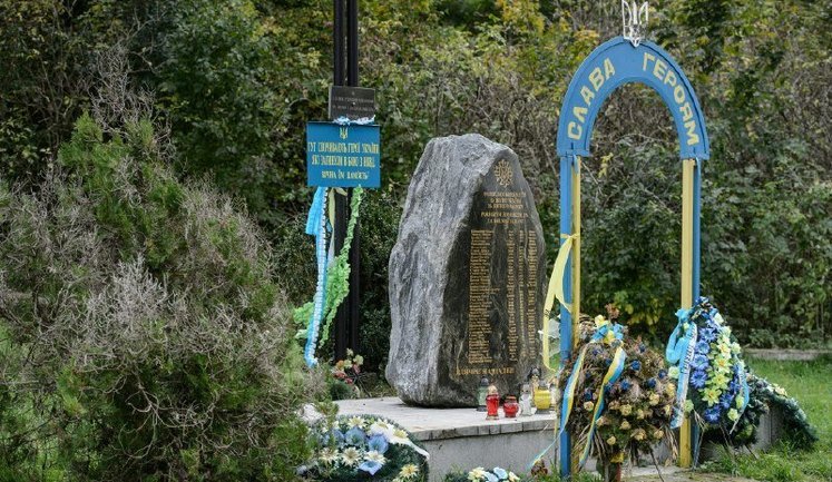Невідомі пошкодили пам’ятник УПА в Польщі: поліція проводить розслідування