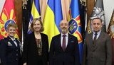 Резніков обговорив загострення на кордоні з тимчасовою повіреною США Квін